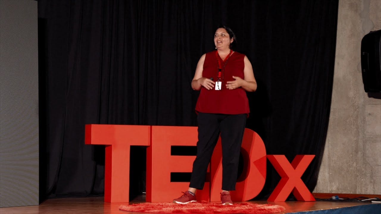Mi camino y lo que aprendemos de los meteoritos | Millarca Valenzuela Picón | TEDxAntofagasta