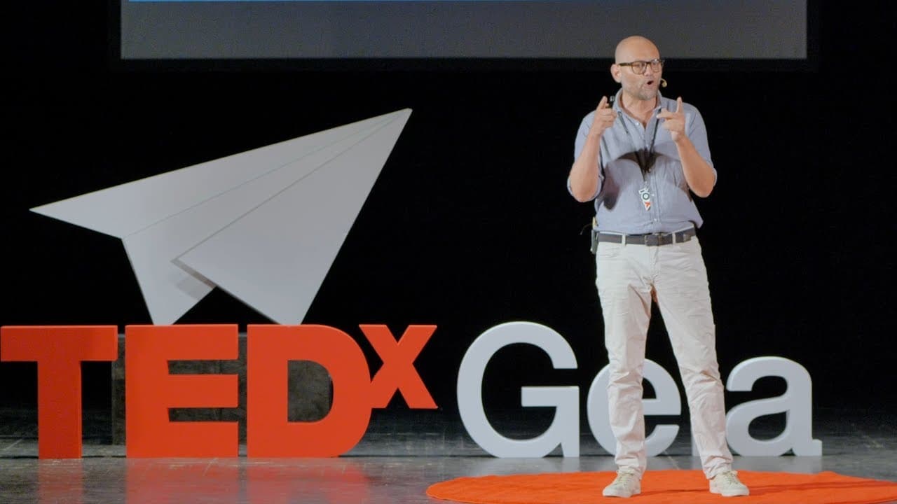 Se non conosci, hai paura | Alessandro Cacciato | TEDxGela